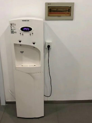 彩神8888净水器入驻丰田4S店,细节彰显精神！