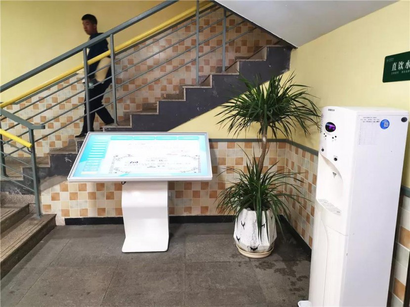 昆山彩神8888净水器